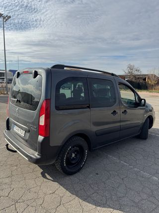 Peugeot Partner tepee 2017