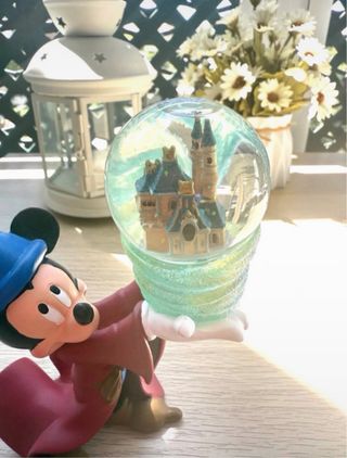 Figura Mickey Fantasía con Castillo