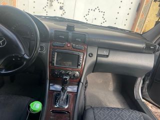 Mercedes-Benz Clase C 2001