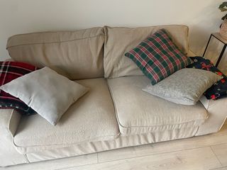 Sofá Kivik Ikea Beige