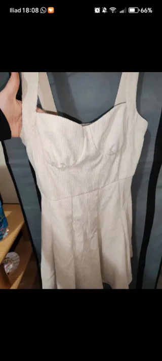 Vestito corto a costine beige con cintura