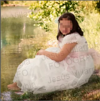 Vestido de Comunión con cancán zapatos y tocado