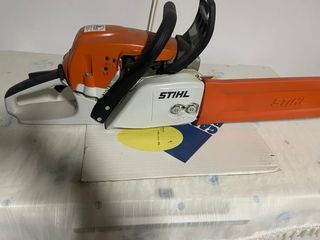 Motosierra STIHL MS 271 .con media hora de uso.