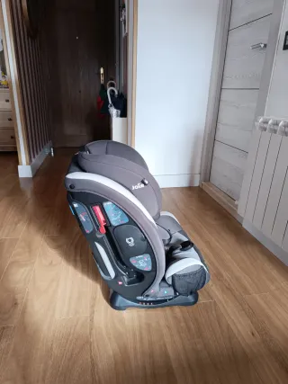 Seggiolino auto Joie