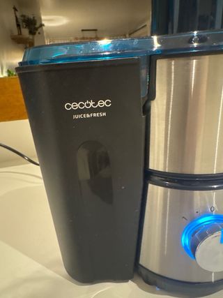 Licuadora Cecotec Zumo y Batidos