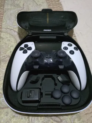 Mando PS5 DualSense Edge Sony