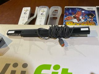 Consola Wii y Accesorios