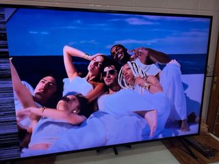 TV 43” Led Samsung 4K UHD Smart TV !! Leer bien !!