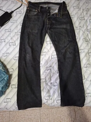 Pantalón Levi's 501 Negro Industrial Talla 31-32