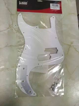 Golpeador blanco para guitarra eléctrica