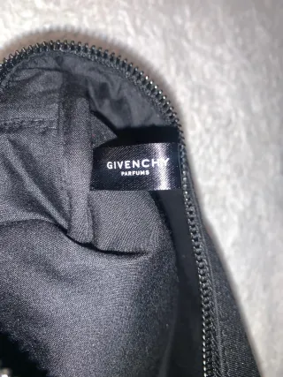 Borsa da toilette Givenchy Nero