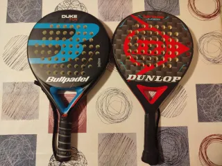 Palas de pádel infantiles Bullpadel y Dunlop