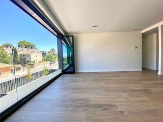 Piso en alquiler en Peñagrande en Madrid