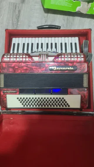 Fisarmonica Barcarole Rossa 80 bassi