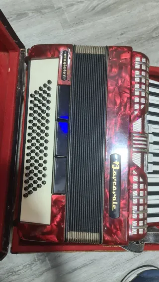 Fisarmonica Barcarole Rossa 80 bassi