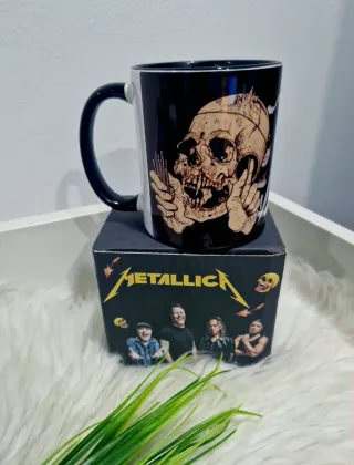 Caneca Metallica Preta com Estampa
