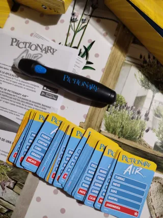 Juego Pictionary Air