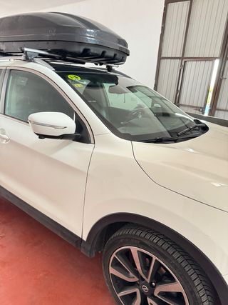 Alquiler Cofre Portaequipaje Farad 680L