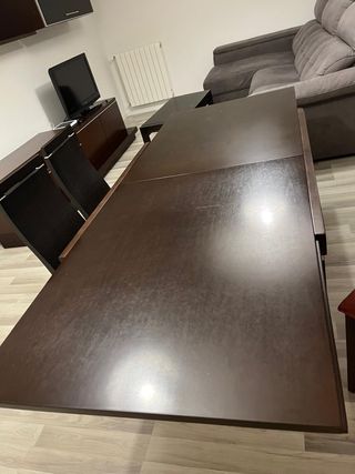 Conjunto comedor: mueble, mesas y 8 sillas
