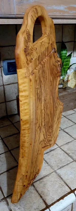 Tagliere artigianale ulivo Salentino