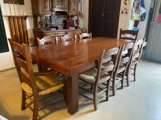 Mesa de comedor de madera convertible en billar