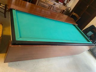 Mesa de comedor de madera convertible en billar