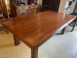 Mesa de comedor de madera convertible en billar