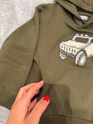 Sudadera niño Mayoral verde con coche