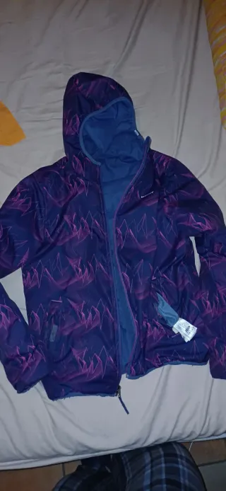 Giacca Decathlon 14 anni reversibile