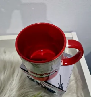 Caneca Rolling Stone Logo Lábios Vermelhos