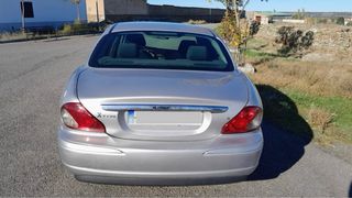 Jaguar X-Type 2004 - Embrague y correa nuevos