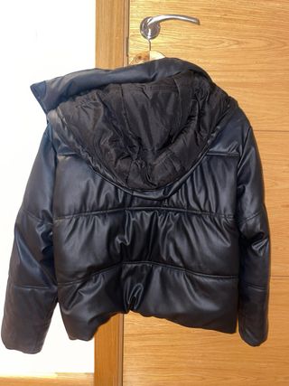 Abrigo Zara Negro Piel Sintética