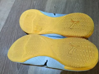 Zapatillas Puma Futbol Sala Blancas y Amarillas