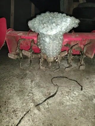 Motocultor Alfa 643 E con remolque.