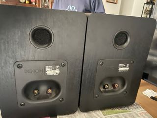 Altavoces Denon Negros  Sonido Hi-Fi de calidad