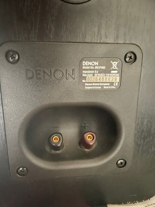 Altavoces Denon Negros  Sonido Hi-Fi de calidad