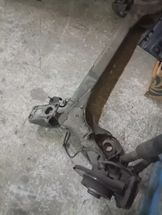 Puente trasero Golf 4 SDI 1999