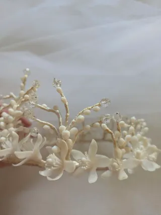 Tiara de Novia años 60 de Flores y Cristal