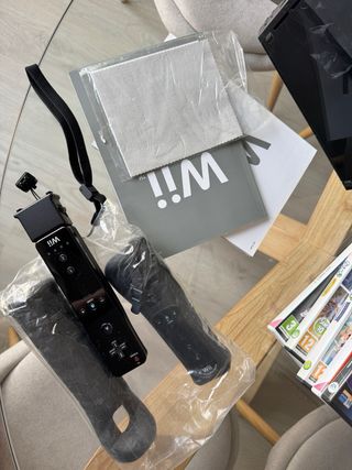 Consola Nintendo Wii Negra + Juegos y Accesorios