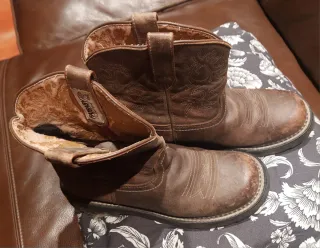 Botas de vaquera Fat Baby marrones. 40M