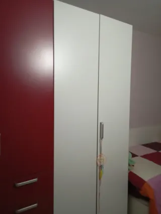 Armario Dormitorio Rojo y Blanco