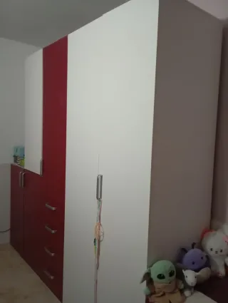 Armario Dormitorio Rojo y Blanco