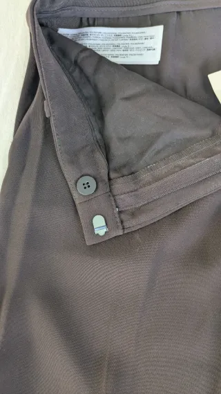 Pantalón de traje marrón Mango