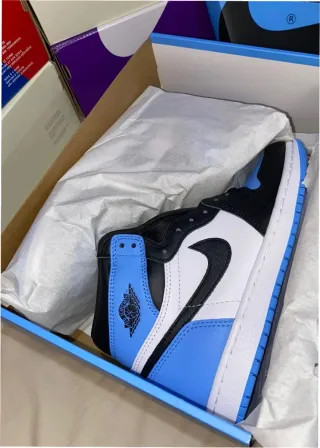 Nike Air Jordan 1 Azul Blanco Talla 37.5