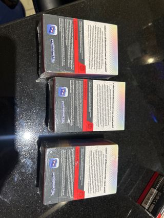 Pokemon Escarlata y Violeto: Evoluzioni Prismatich