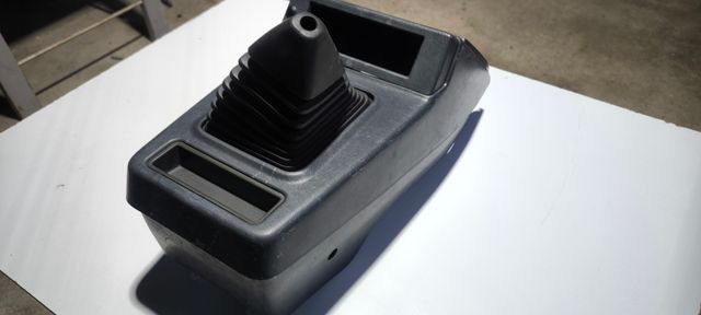 Consola y Fuelle Cambio Mitsubishi Space Wagon