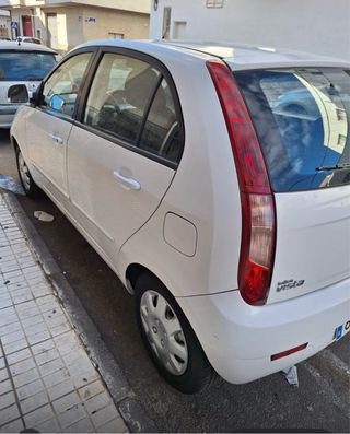 Tata Indica 2013