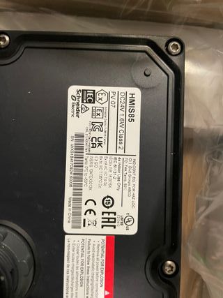Schneider Electric HMIS85 + HMIS5T