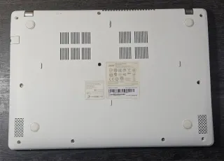 Acer Aspire V3-371-33XE Portátil Blanco
