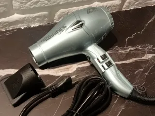 SIN ESTRENAR Secador Parlux Advance Light